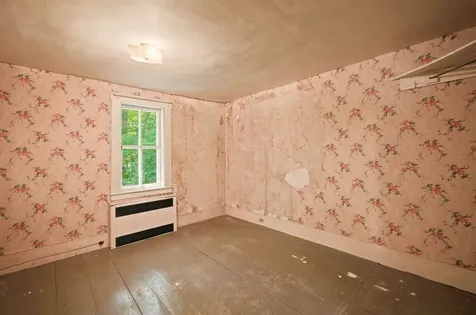 131 Waterloo Street Warner NH 03278
