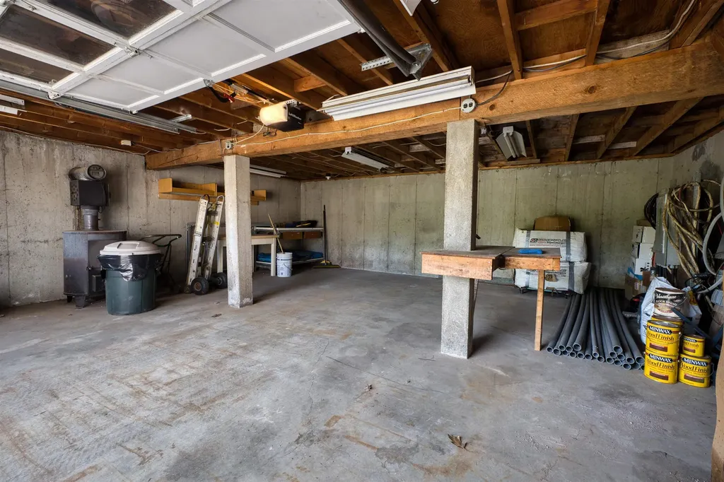23 Riverlake Street Alton NH 03810