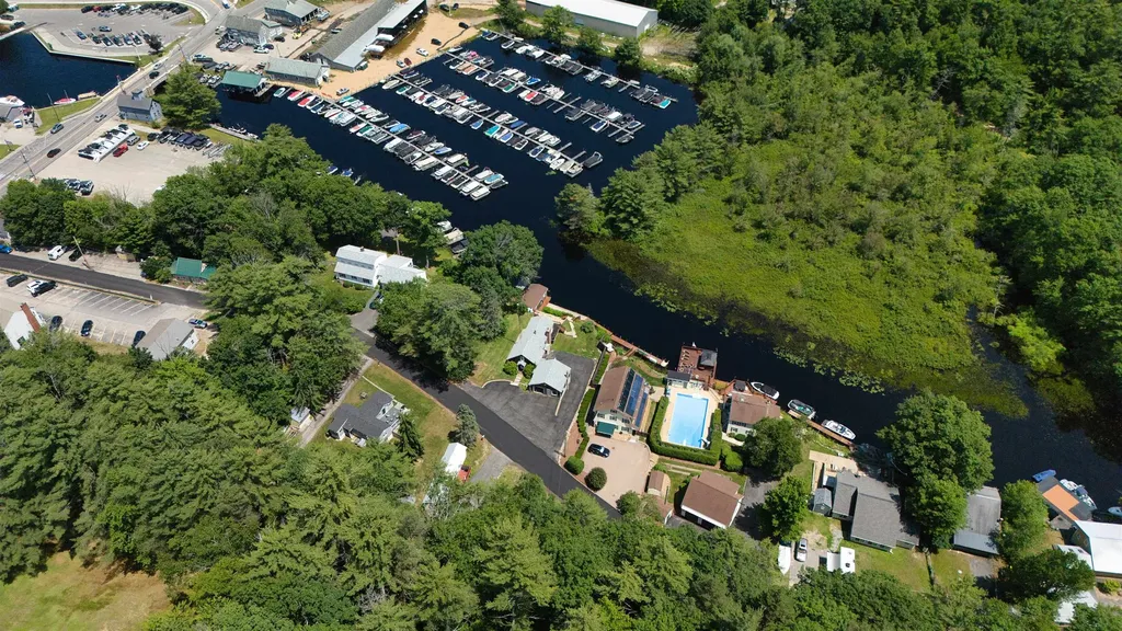 23 Riverlake Street Alton NH 03810