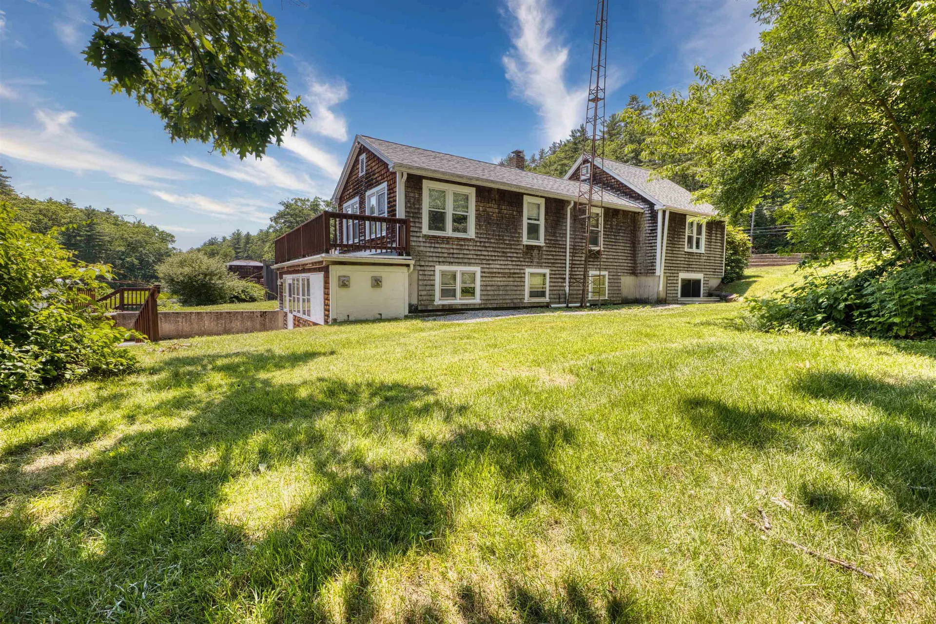 23 Riverlake Street Alton NH 03810