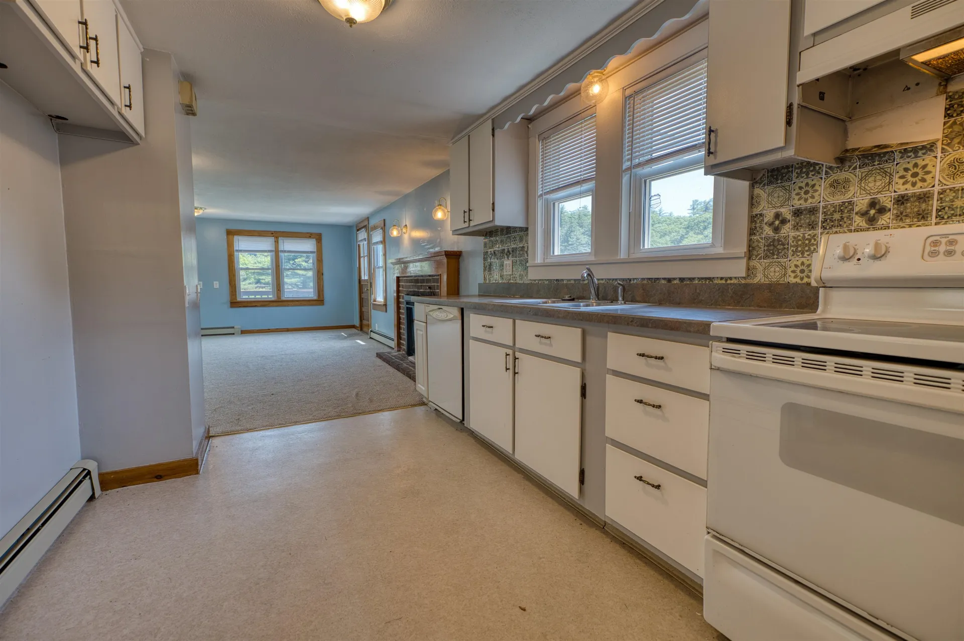 23 Riverlake Street Alton NH 03810