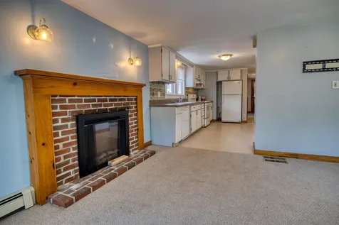23 Riverlake Street Alton NH 03810