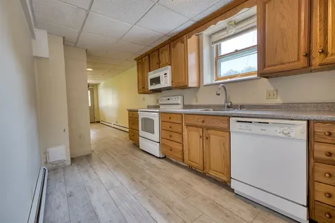 23 Riverlake Street Alton NH 03810