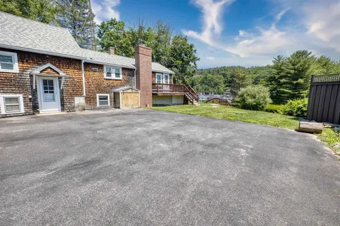 23 Riverlake Street Alton NH 03810