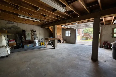 23 Riverlake Street Alton NH 03810