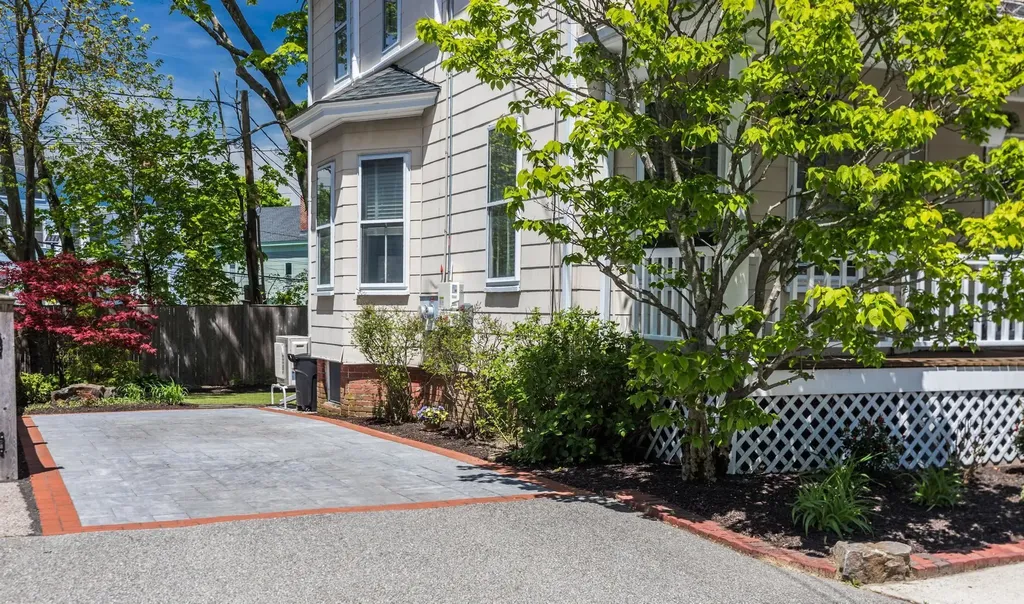 39 Chauncey Street Portsmouth NH 03801