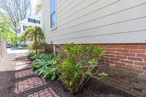 39 Chauncey Street Portsmouth NH 03801