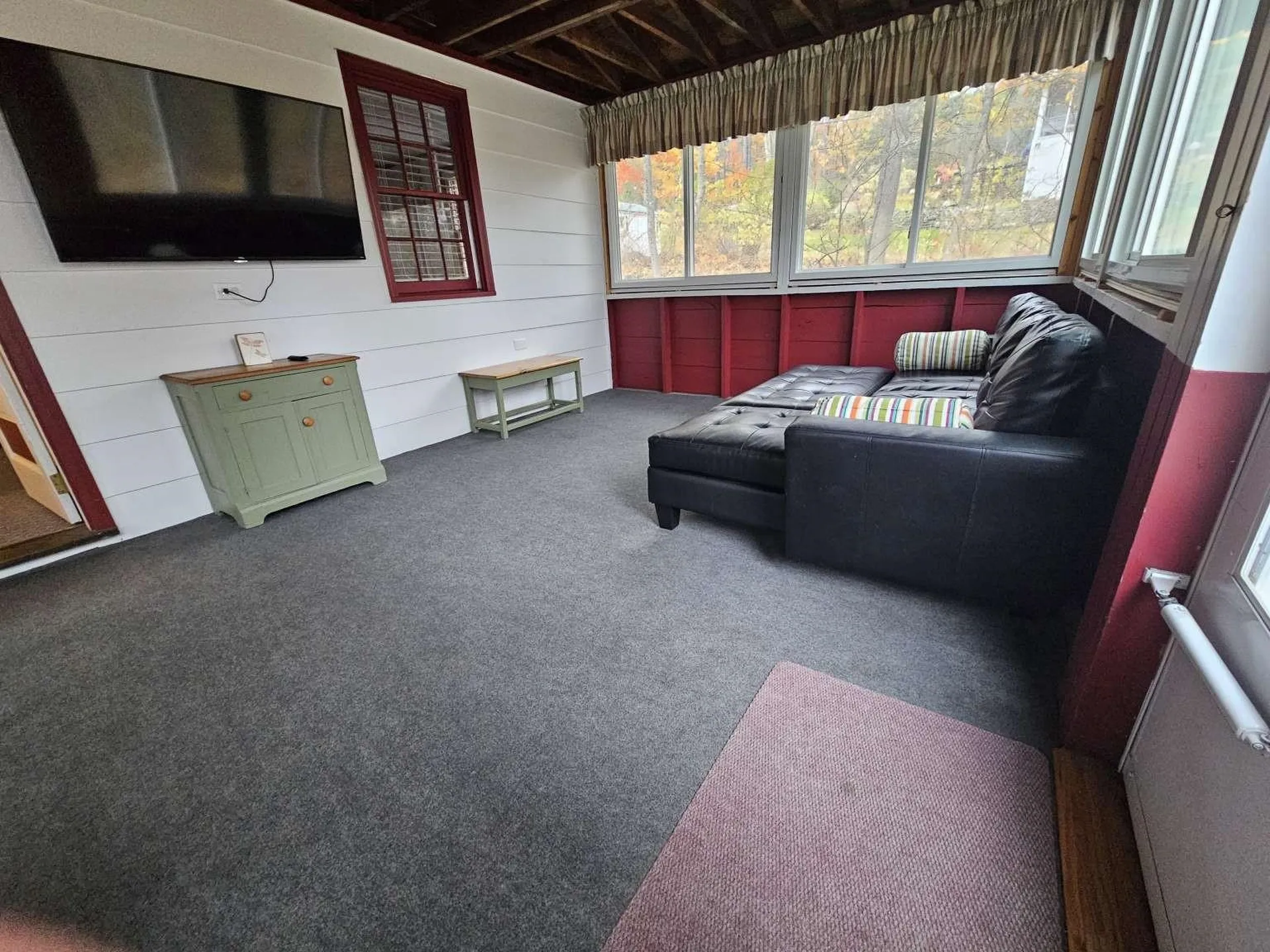 12 Beach Street Alton NH 03810
