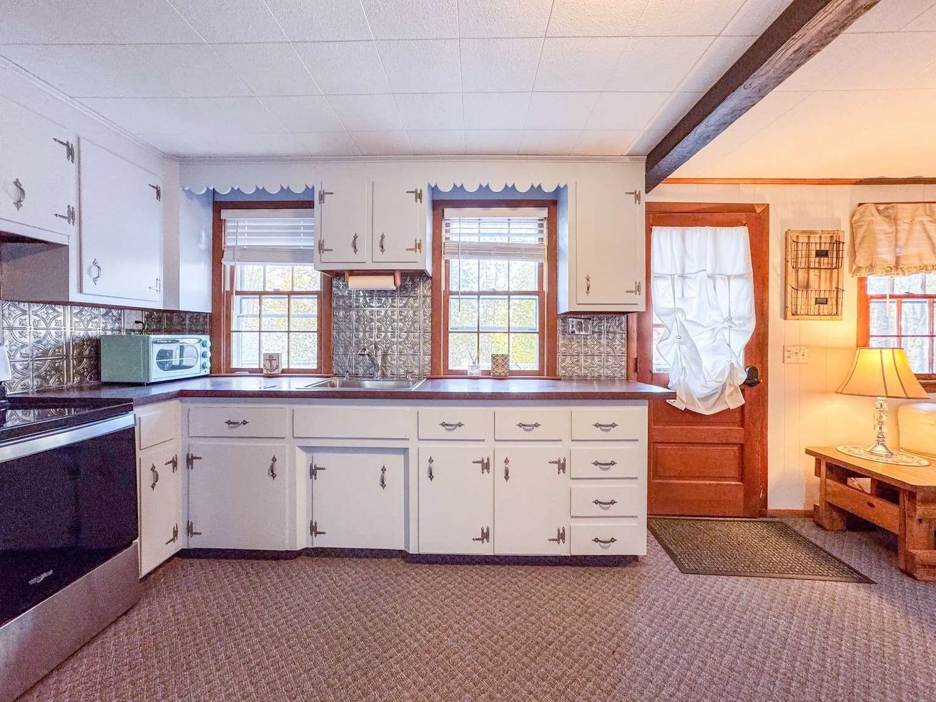 12 Beach Street Alton NH 03810