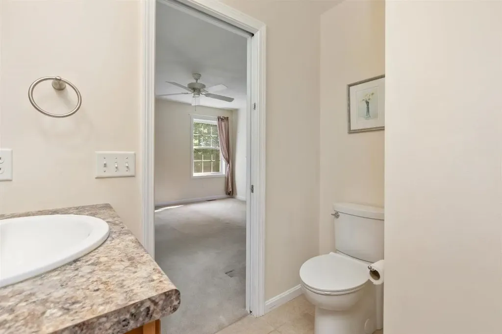 45 Phillips Road Sandown NH 03873