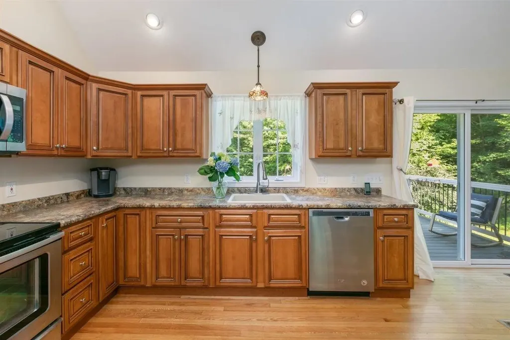 45 Phillips Road Sandown NH 03873