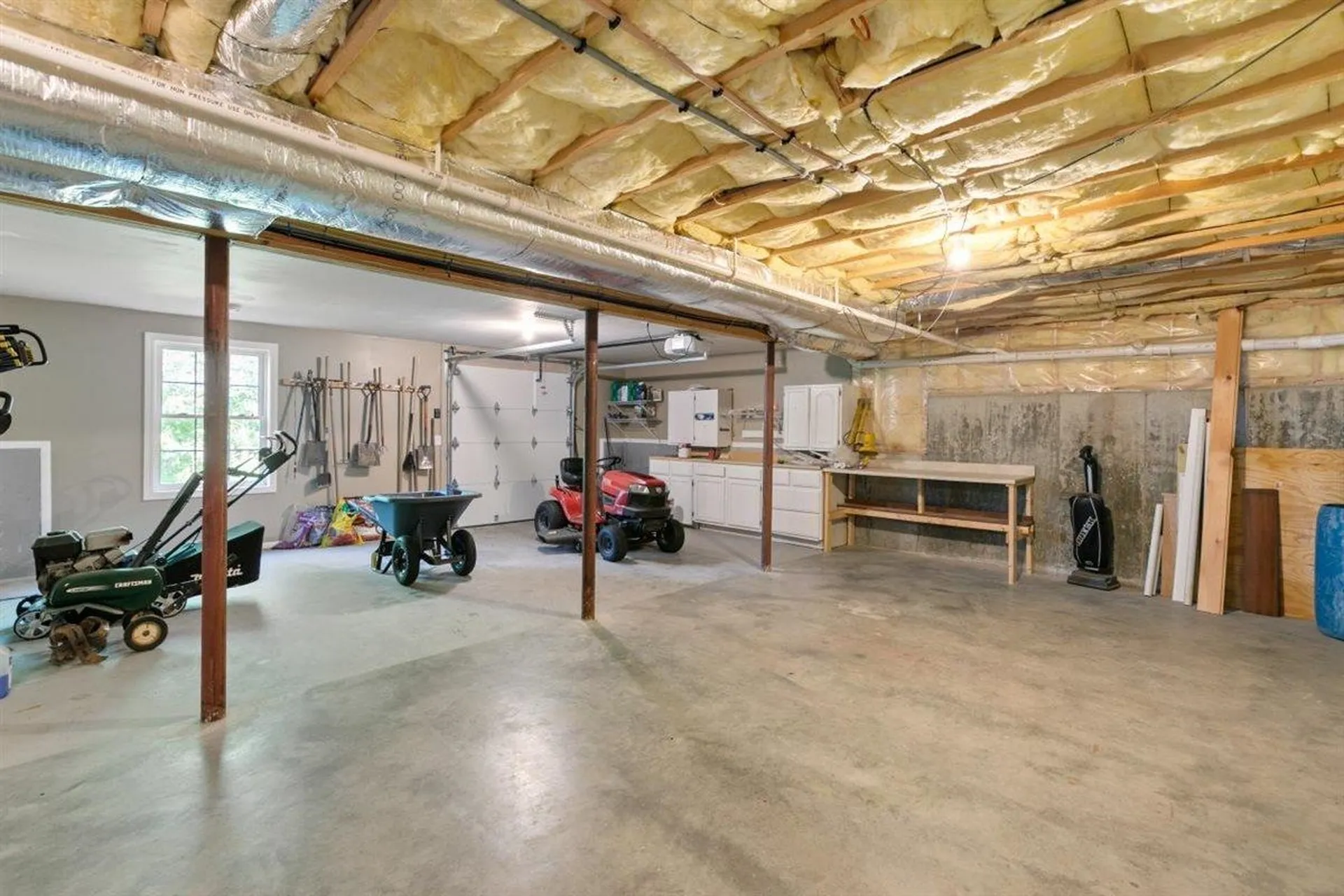 45 Phillips Road Sandown NH 03873