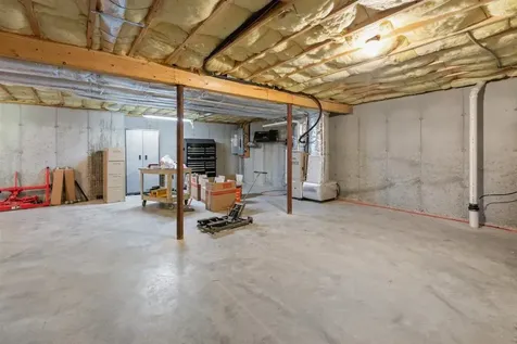 45 Phillips Road Sandown NH 03873