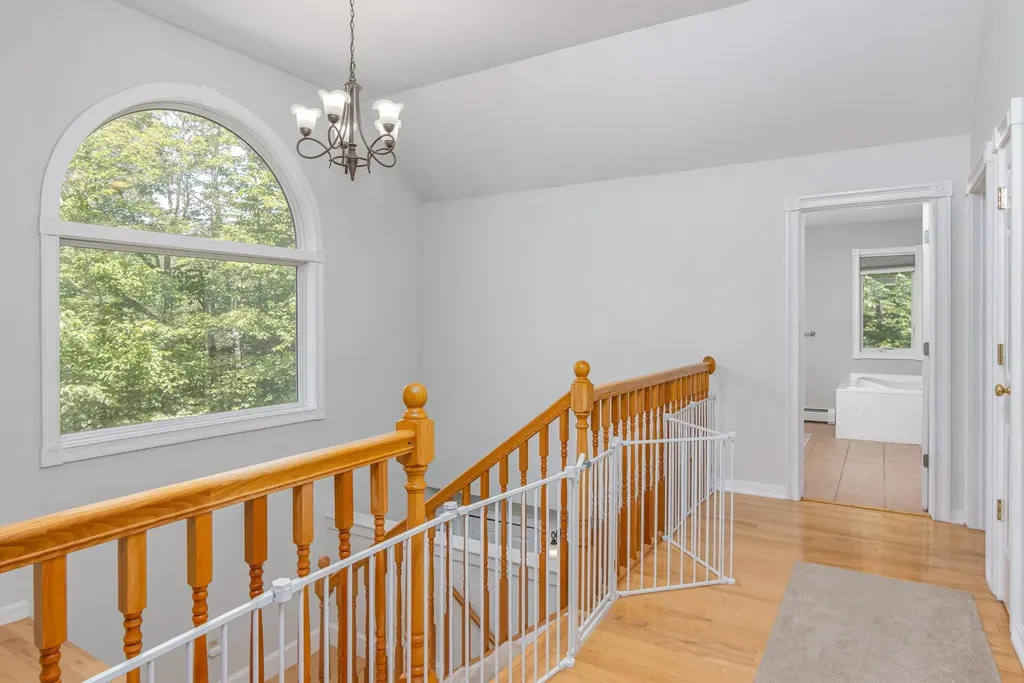 4 Bear Drive Enfield NH 03748