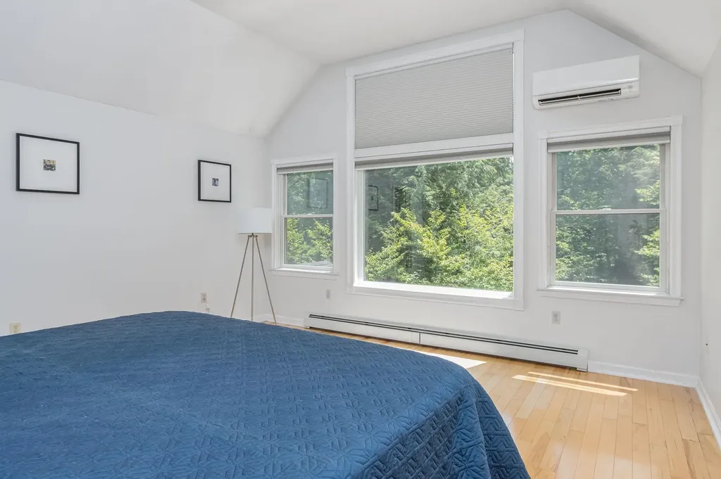 4 Bear Drive Enfield NH 03748