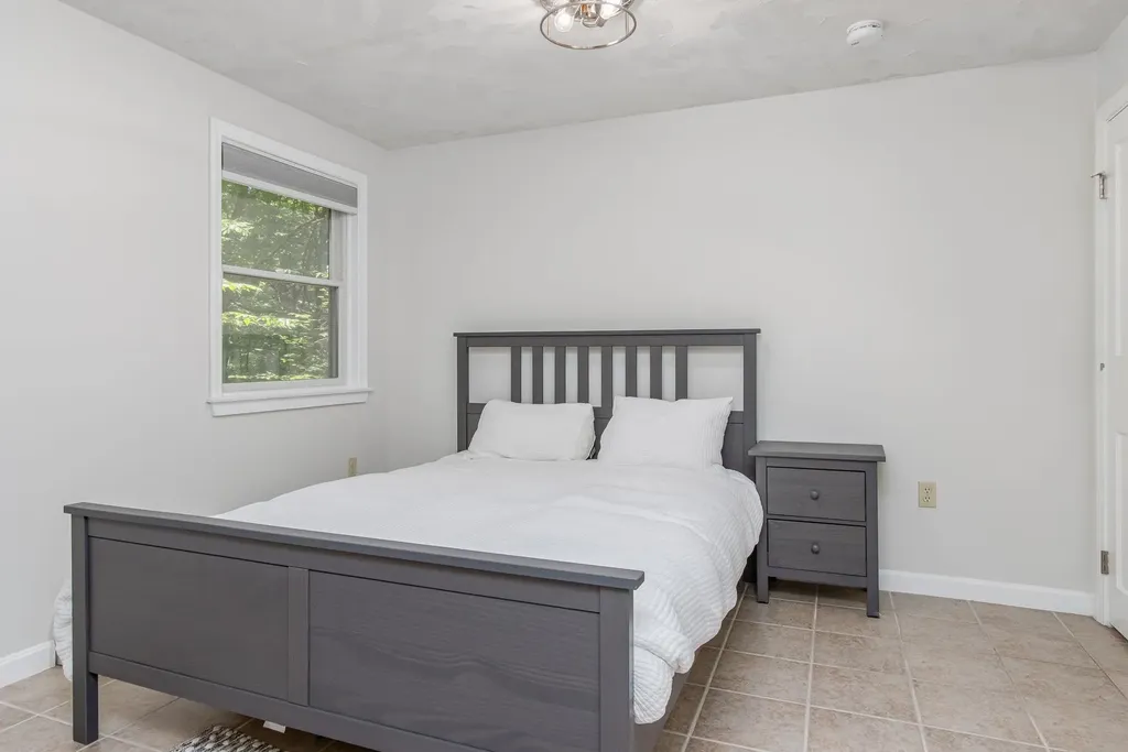 4 Bear Drive Enfield NH 03748