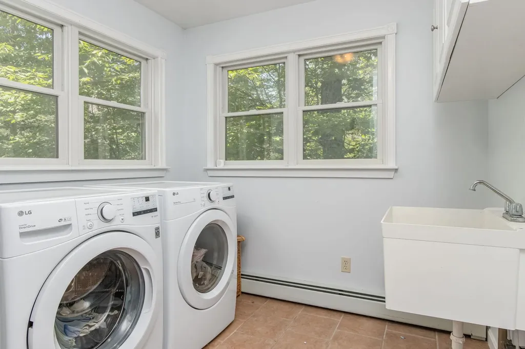 4 Bear Drive Enfield NH 03748