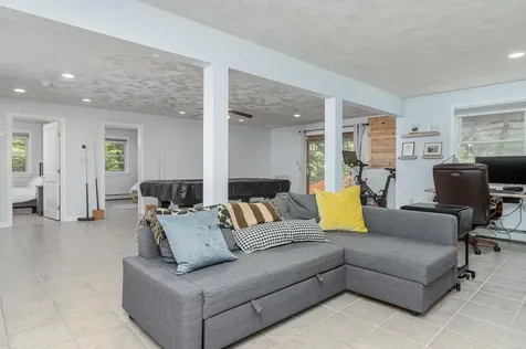 4 Bear Drive Enfield NH 03748