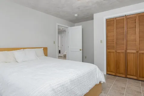 4 Bear Drive Enfield NH 03748