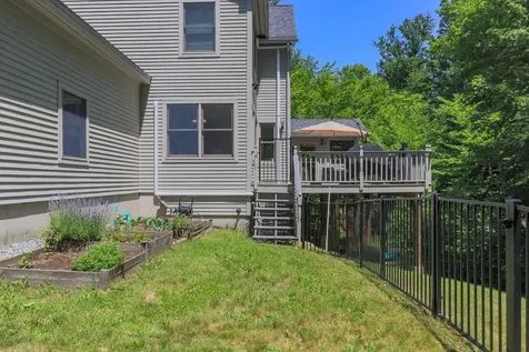 4 Bear Drive Enfield NH 03748