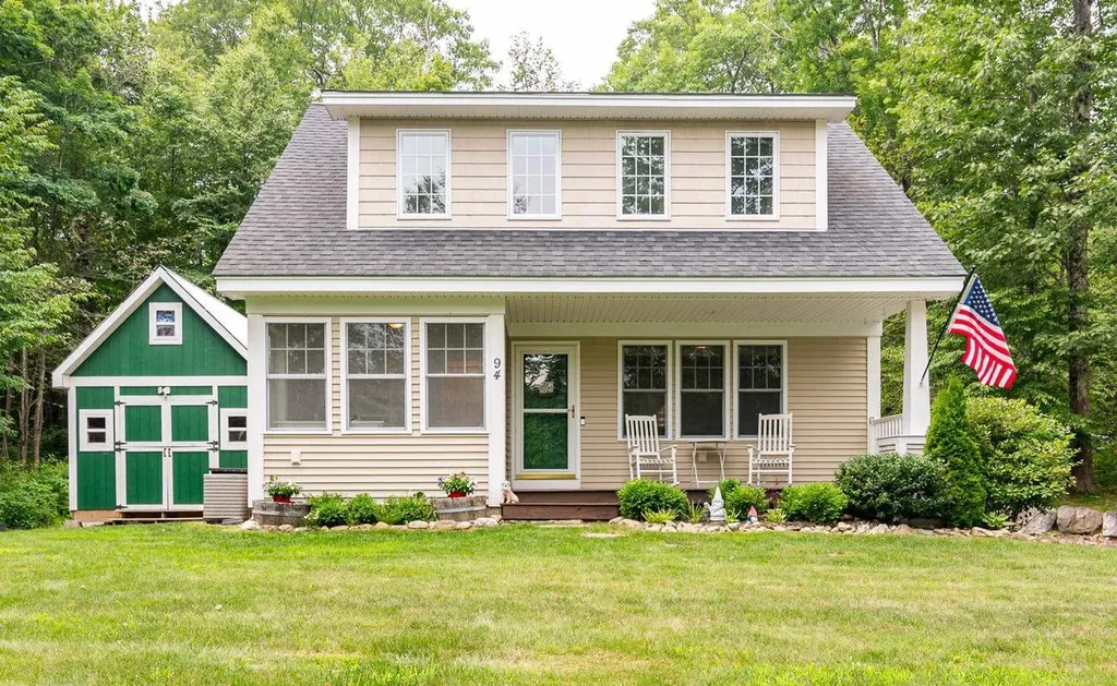 94 High Meadows Drive Deerfield NH 03037