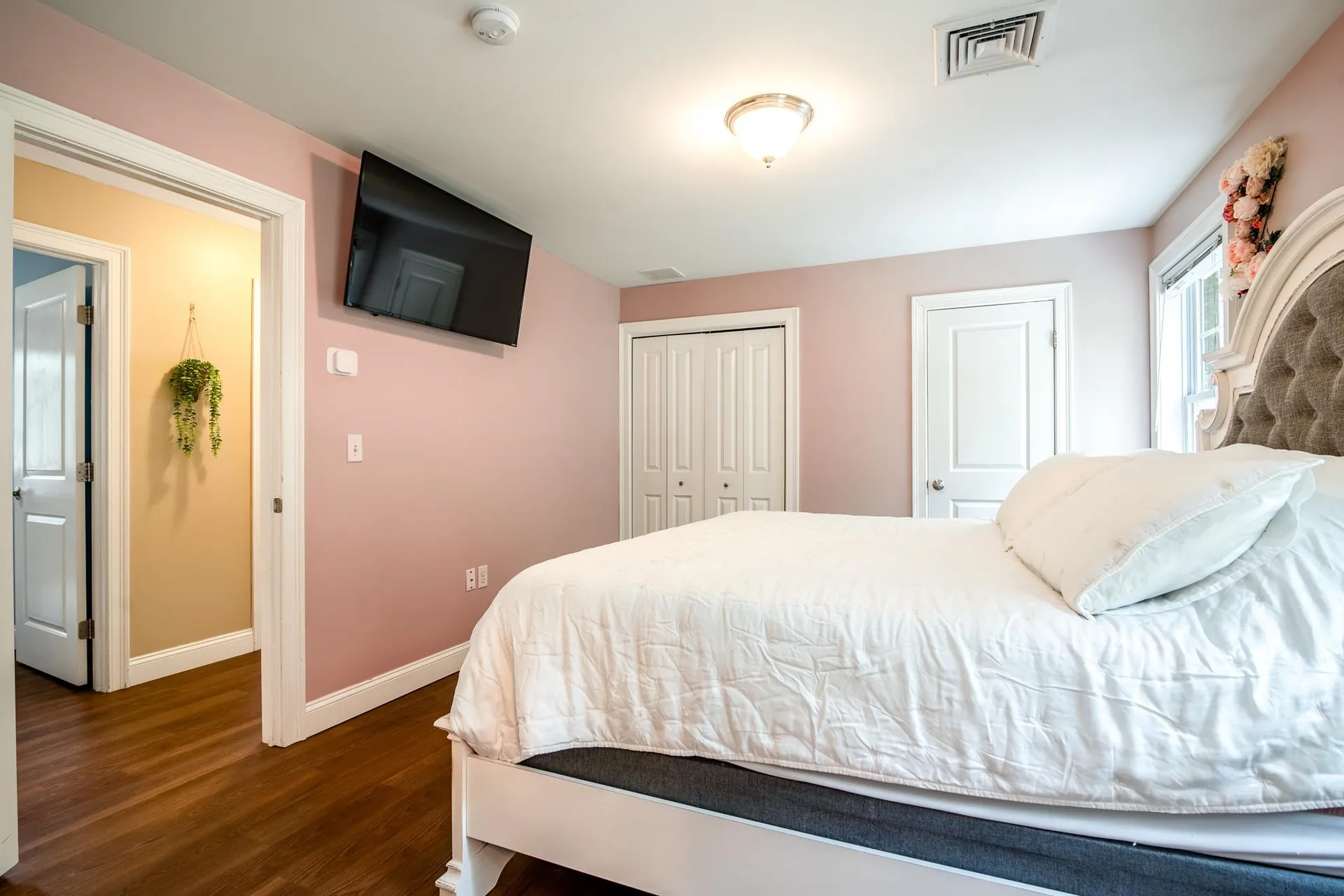 94 High Meadows Drive Deerfield NH 03037