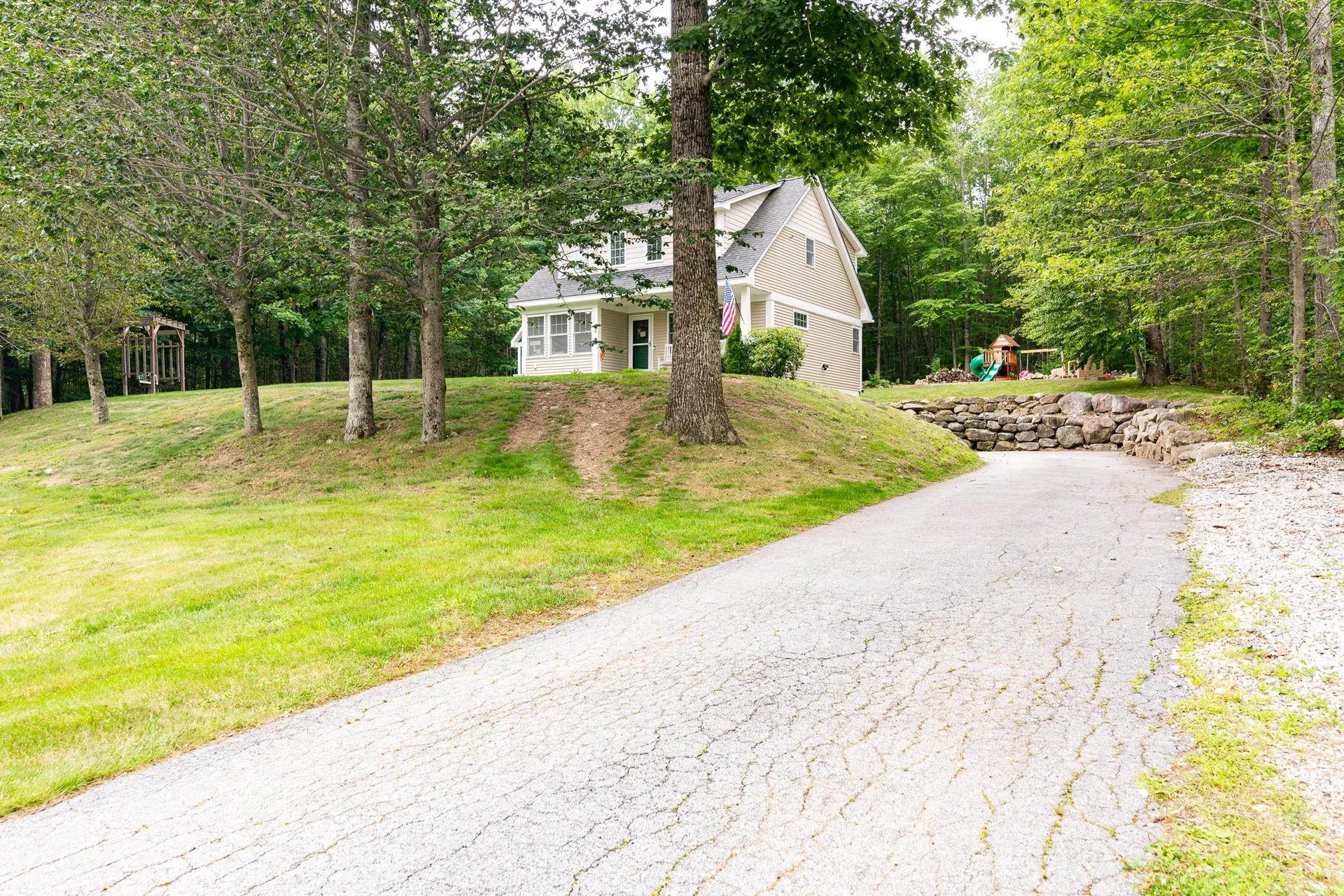94 High Meadows Drive Deerfield NH 03037