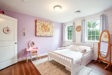 94 High Meadows Drive Deerfield NH 03037