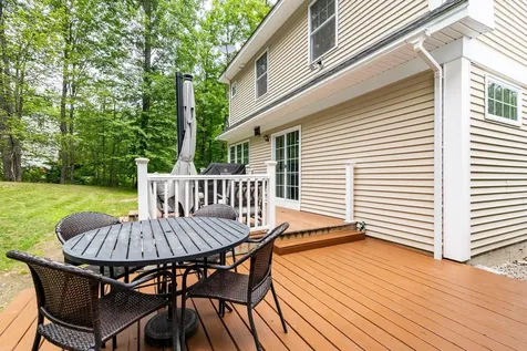 94 High Meadows Drive Deerfield NH 03037
