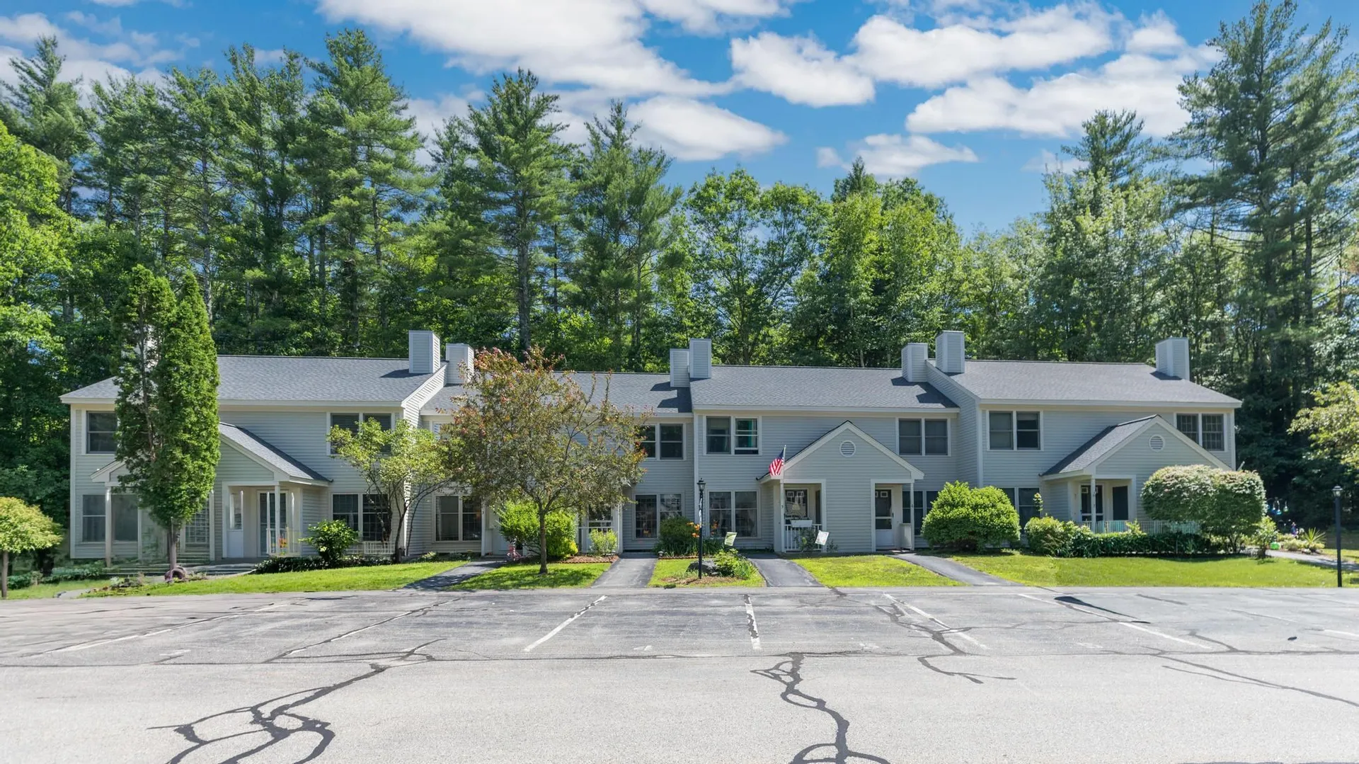 4 Woodland Green Rochester NH 03868