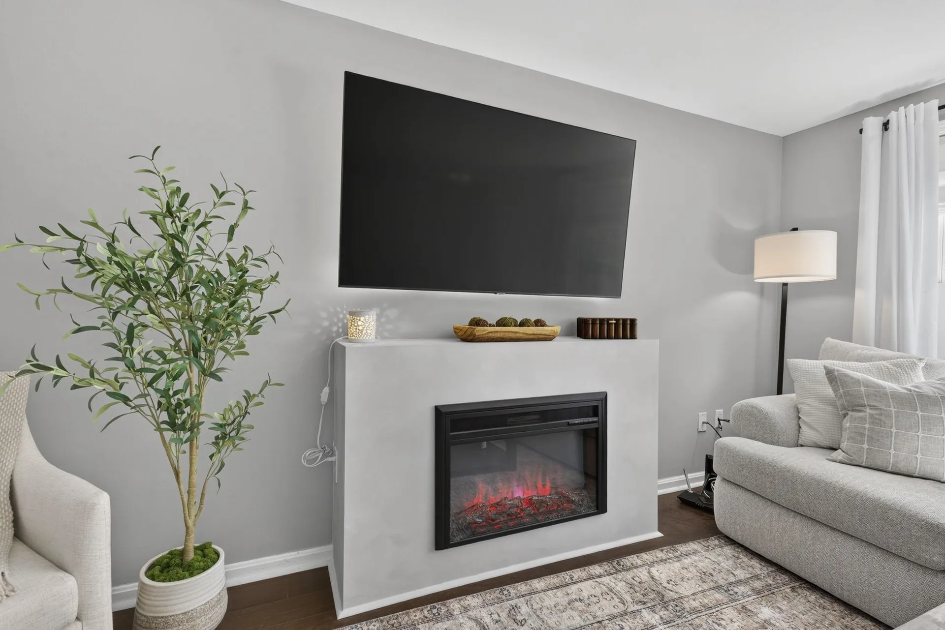 26 Sullivan Court Salem NH 03079