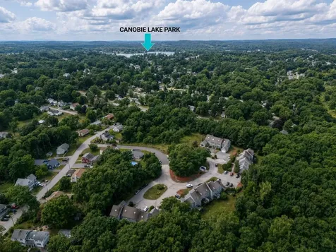 26 Sullivan Court Salem NH 03079