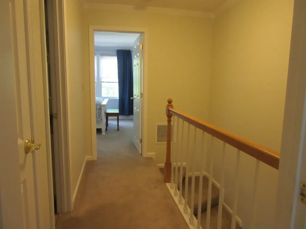 413 Fox Hollow Way Manchester NH 03104
