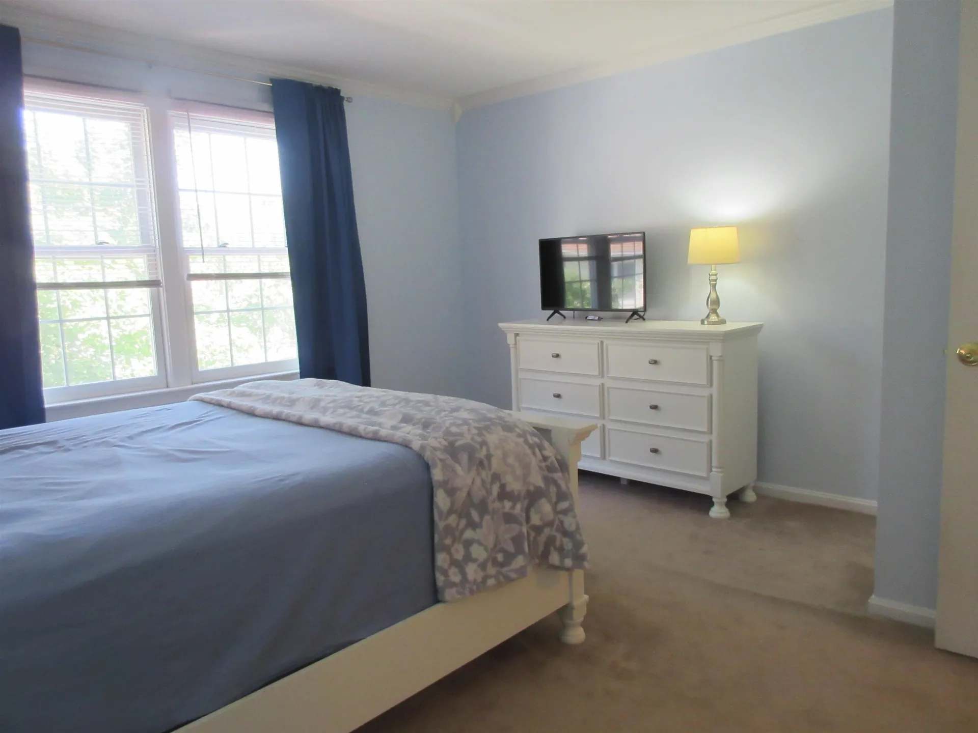413 Fox Hollow Way Manchester NH 03104