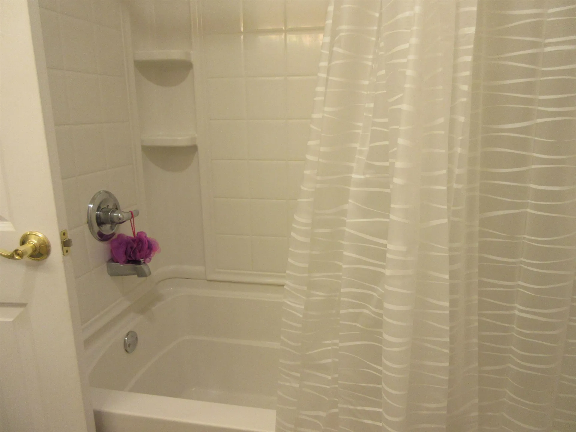 413 Fox Hollow Way Manchester NH 03104