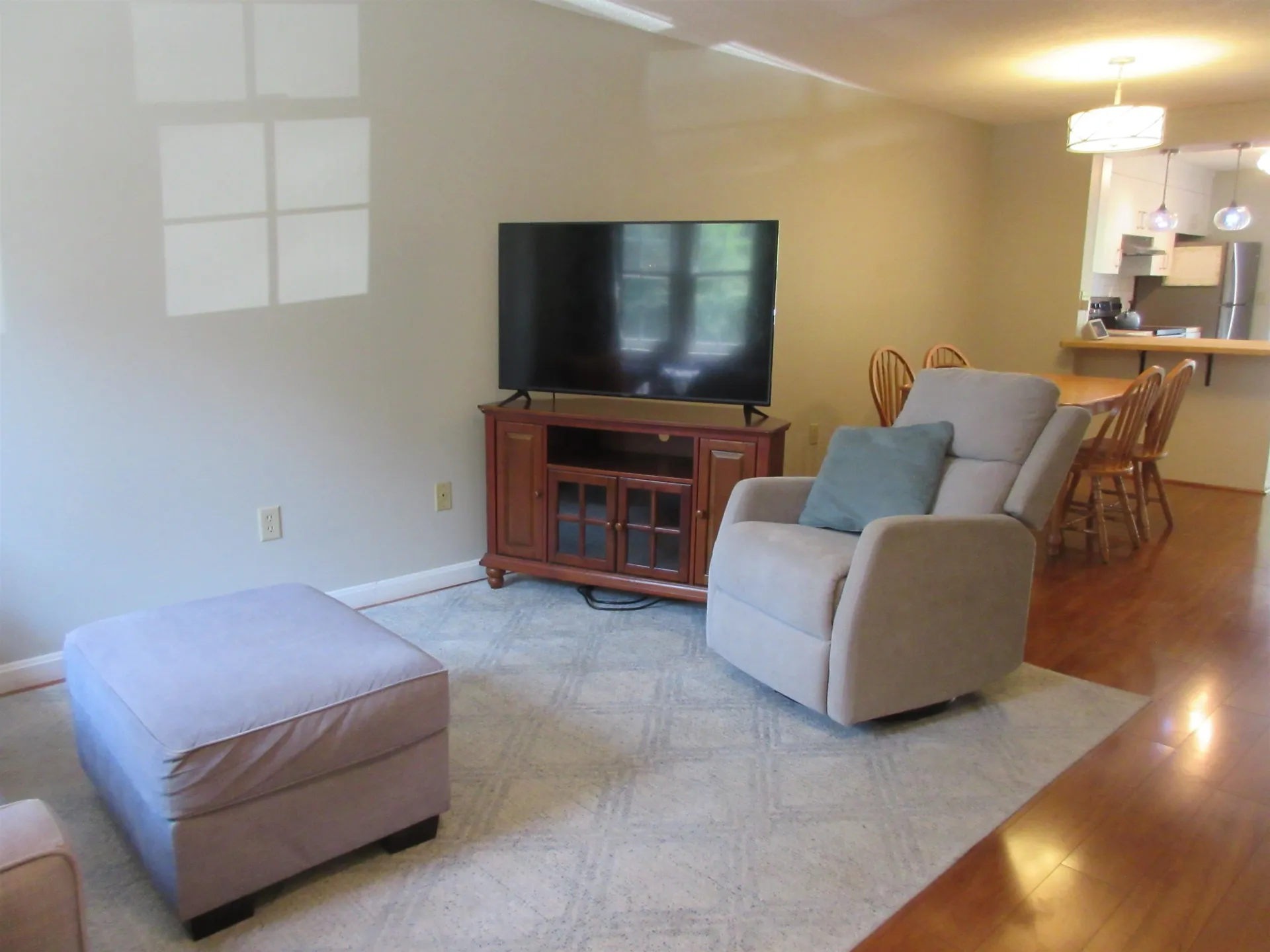 413 Fox Hollow Way Manchester NH 03104