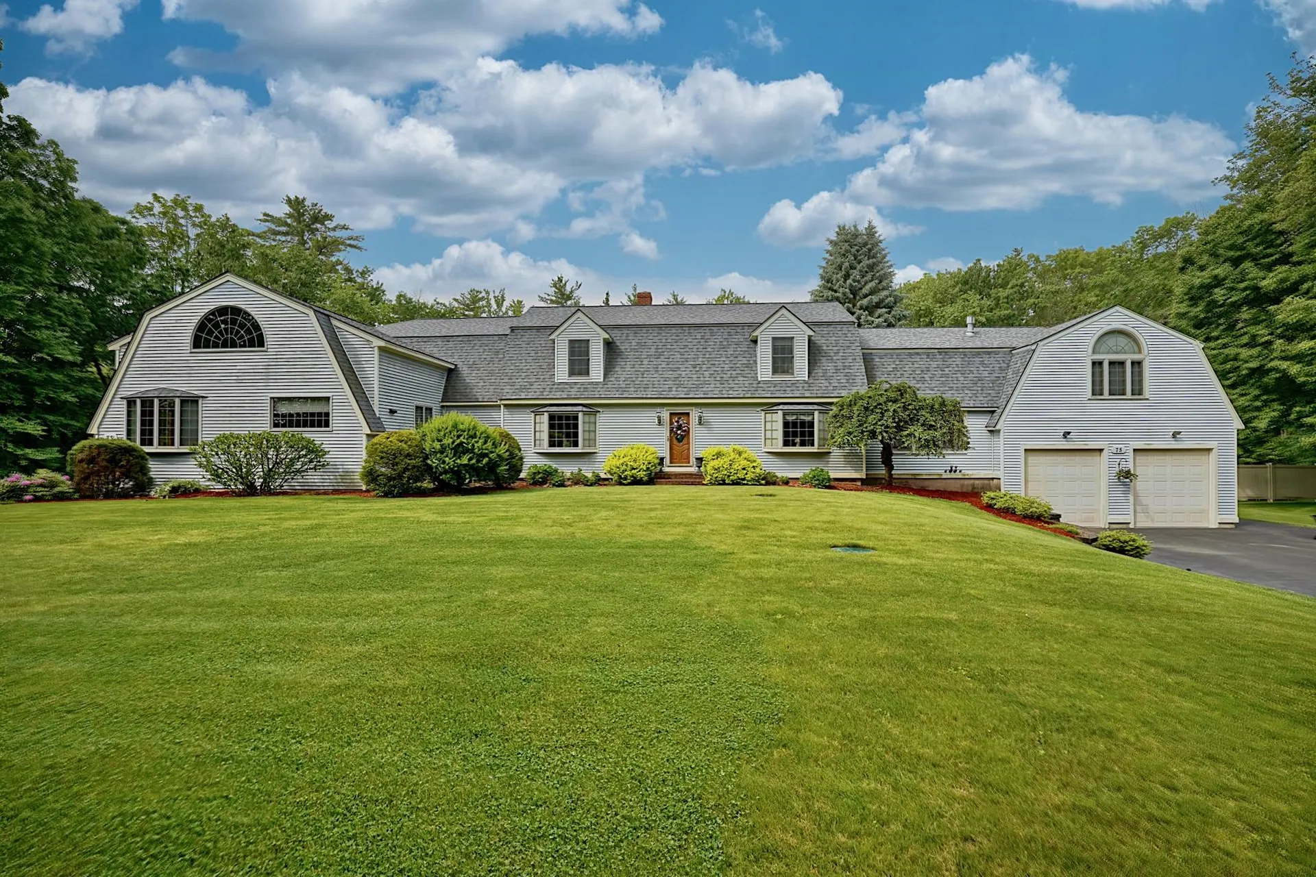 73-75 Dearborn Road Greenland NH 03840