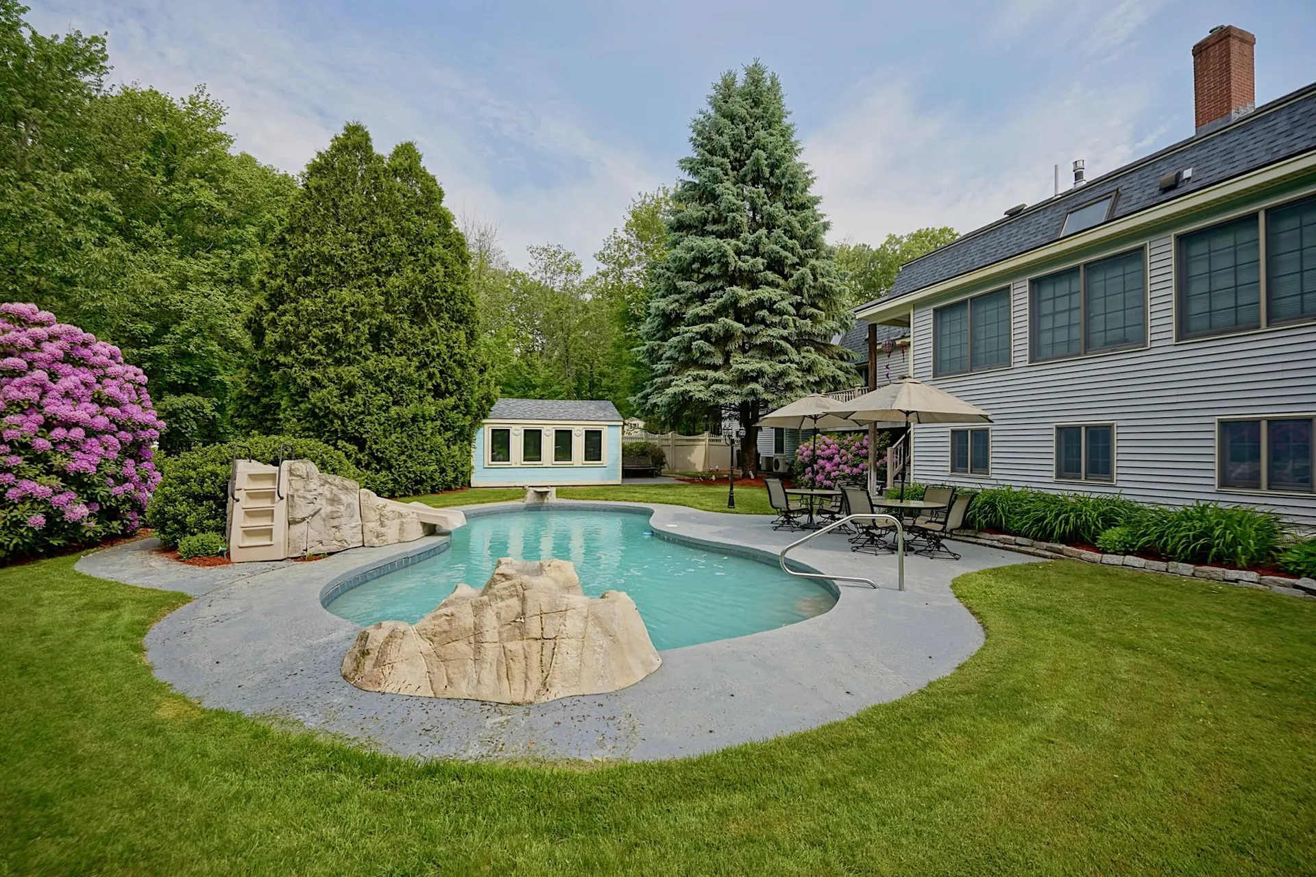 73-75 Dearborn Road Greenland NH 03840