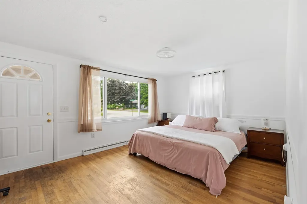 2 Iroquois Road Nashua NH 03063