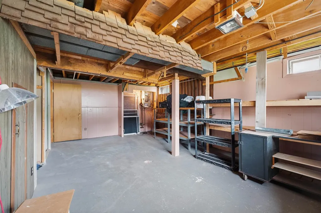 2 Iroquois Road Nashua NH 03063