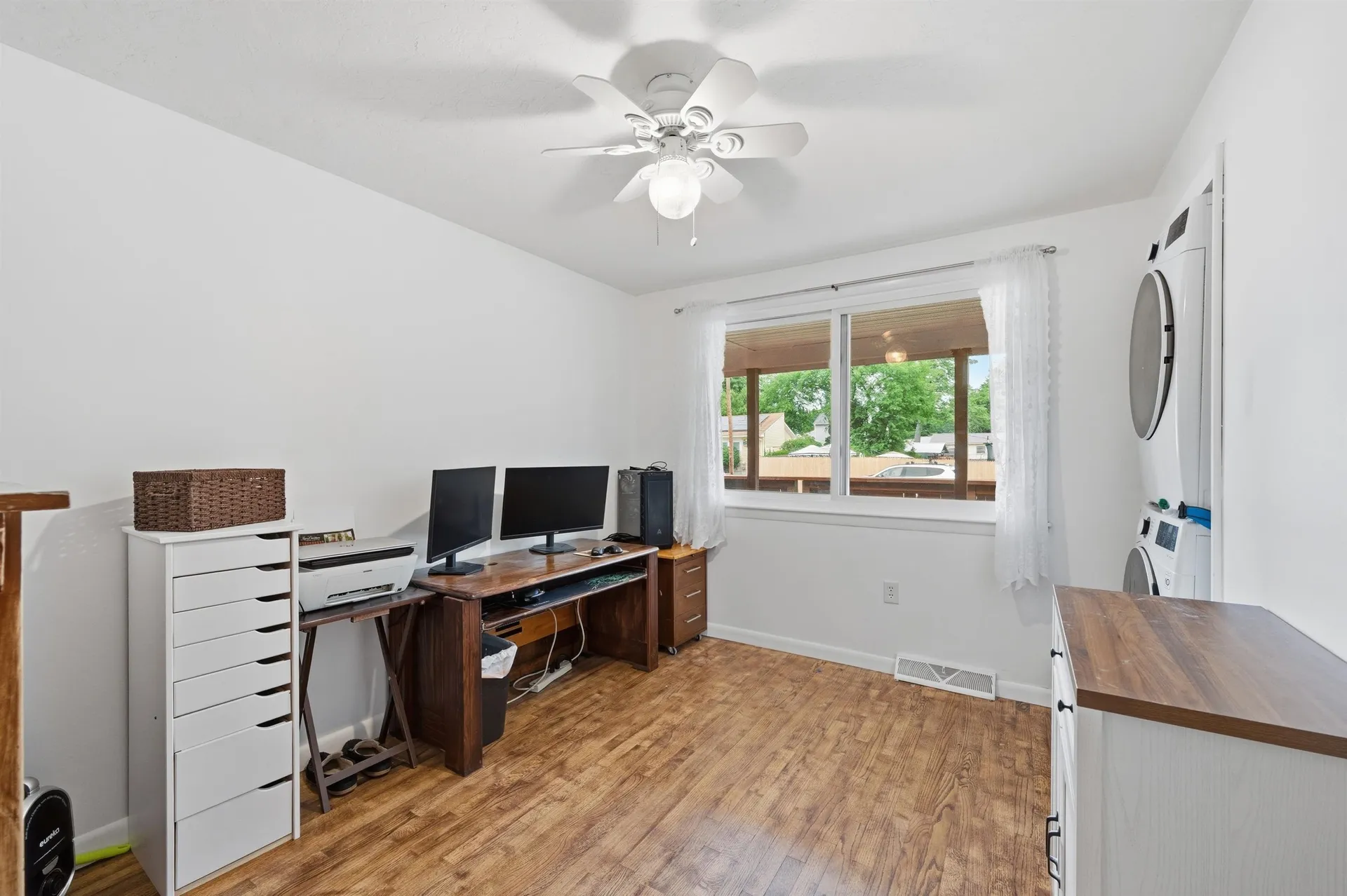 2 Iroquois Road Nashua NH 03063