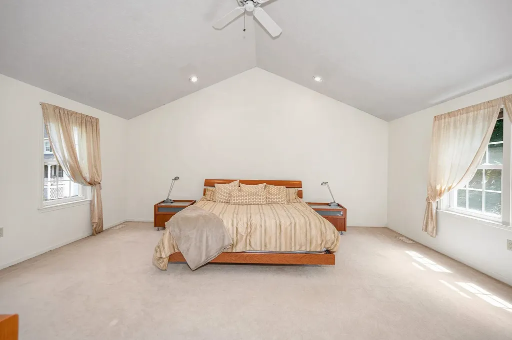3 Indian Fern Drive Nashua NH 03062