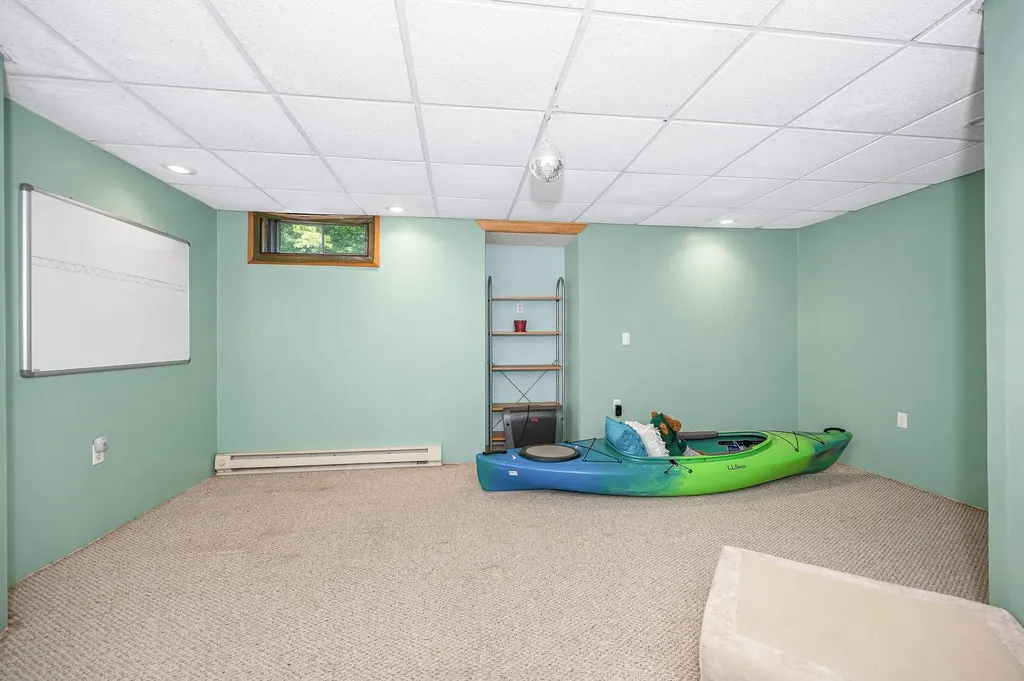 3 Indian Fern Drive Nashua NH 03062