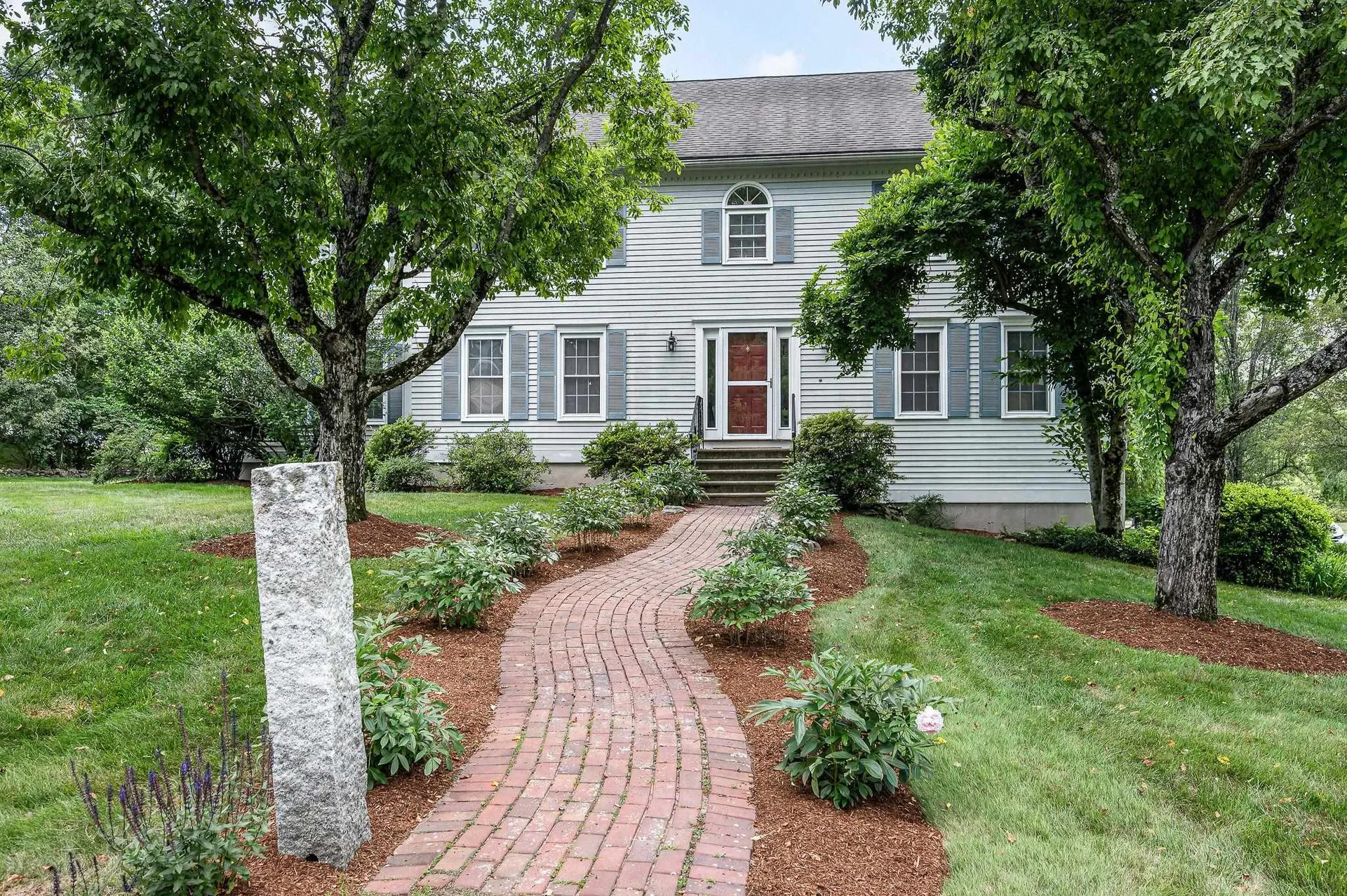 3 Indian Fern Drive Nashua NH 03062