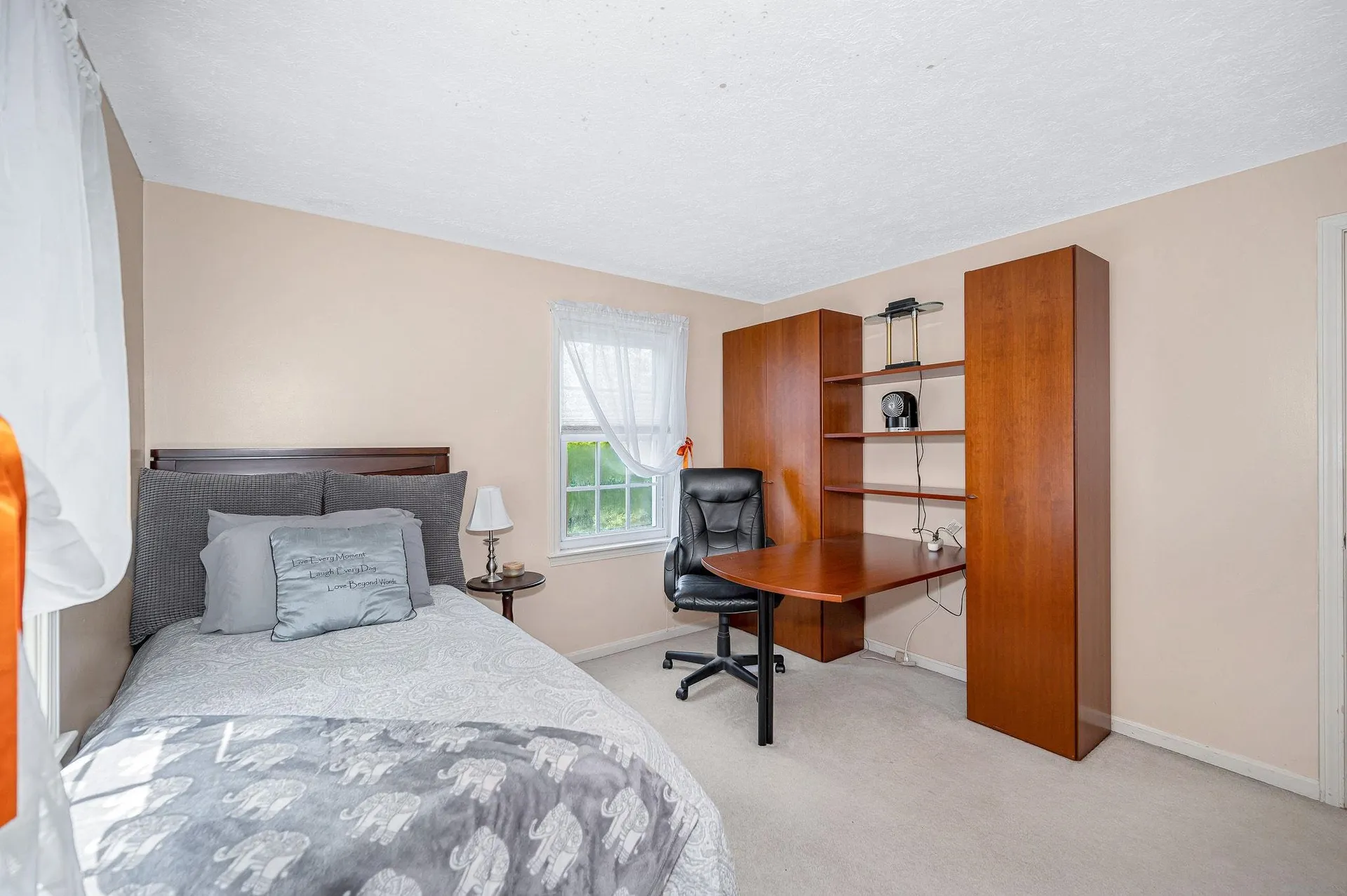 3 Indian Fern Drive Nashua NH 03062