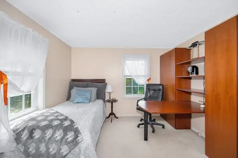 3 Indian Fern Drive Nashua NH 03062