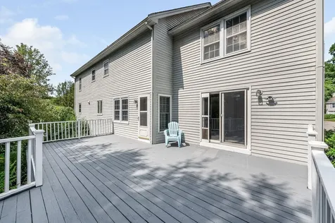 3 Indian Fern Drive Nashua NH 03062