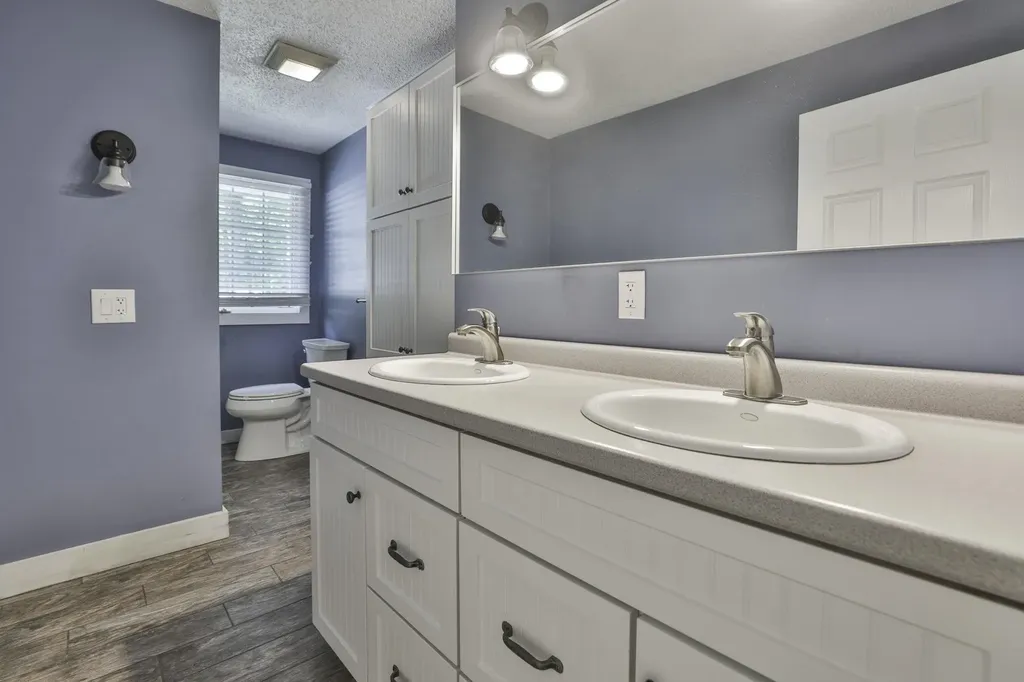 58 Truell Road Hollis NH 03049