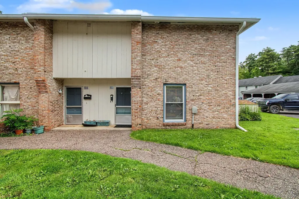 180 Ledgewood Circle Burlington VT 05401