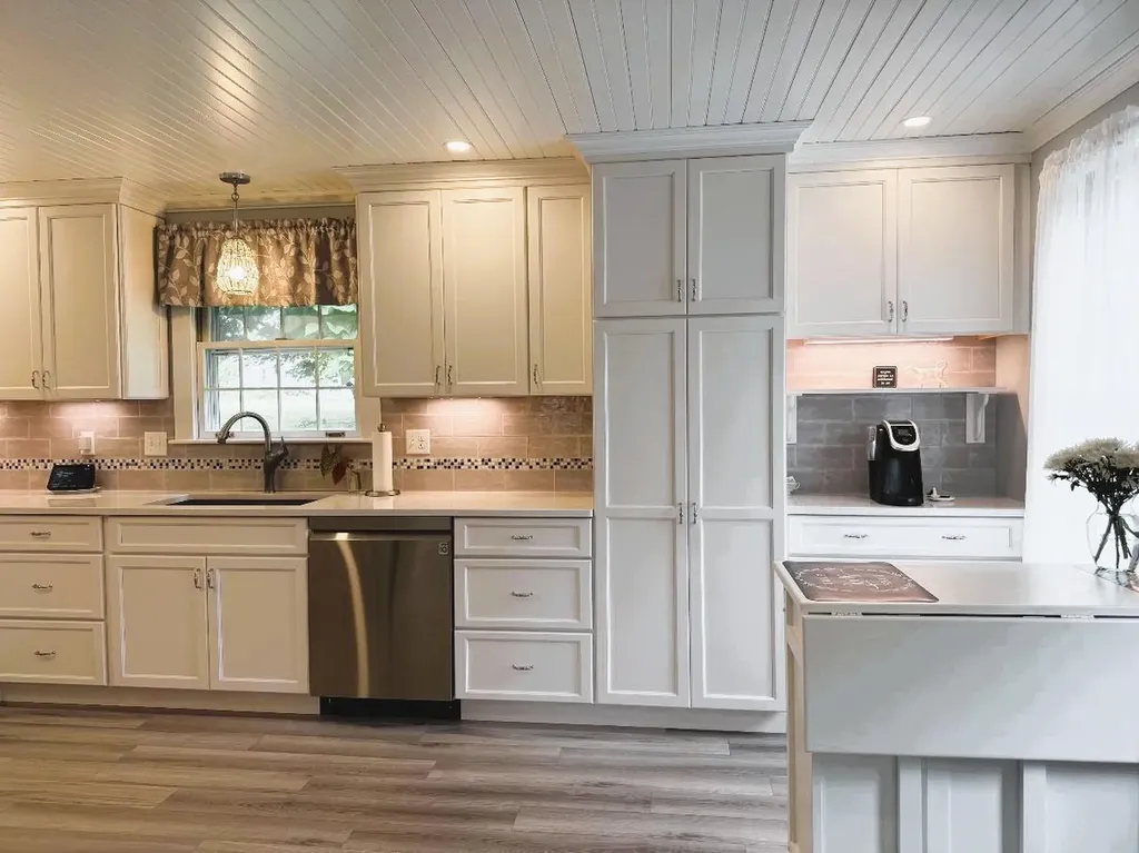 29 Hunt Avenue Franklin NH 03235